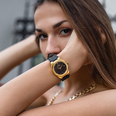 Womens 34mm Gold Stellar Watch With Black Bracelet & Black Dial